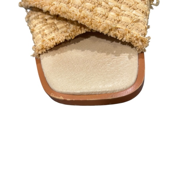 Ana Palma Made in Spain Woven Kitten Heel Sandal Neutral Designer Size 38 US 7 - Picture 4 of 6